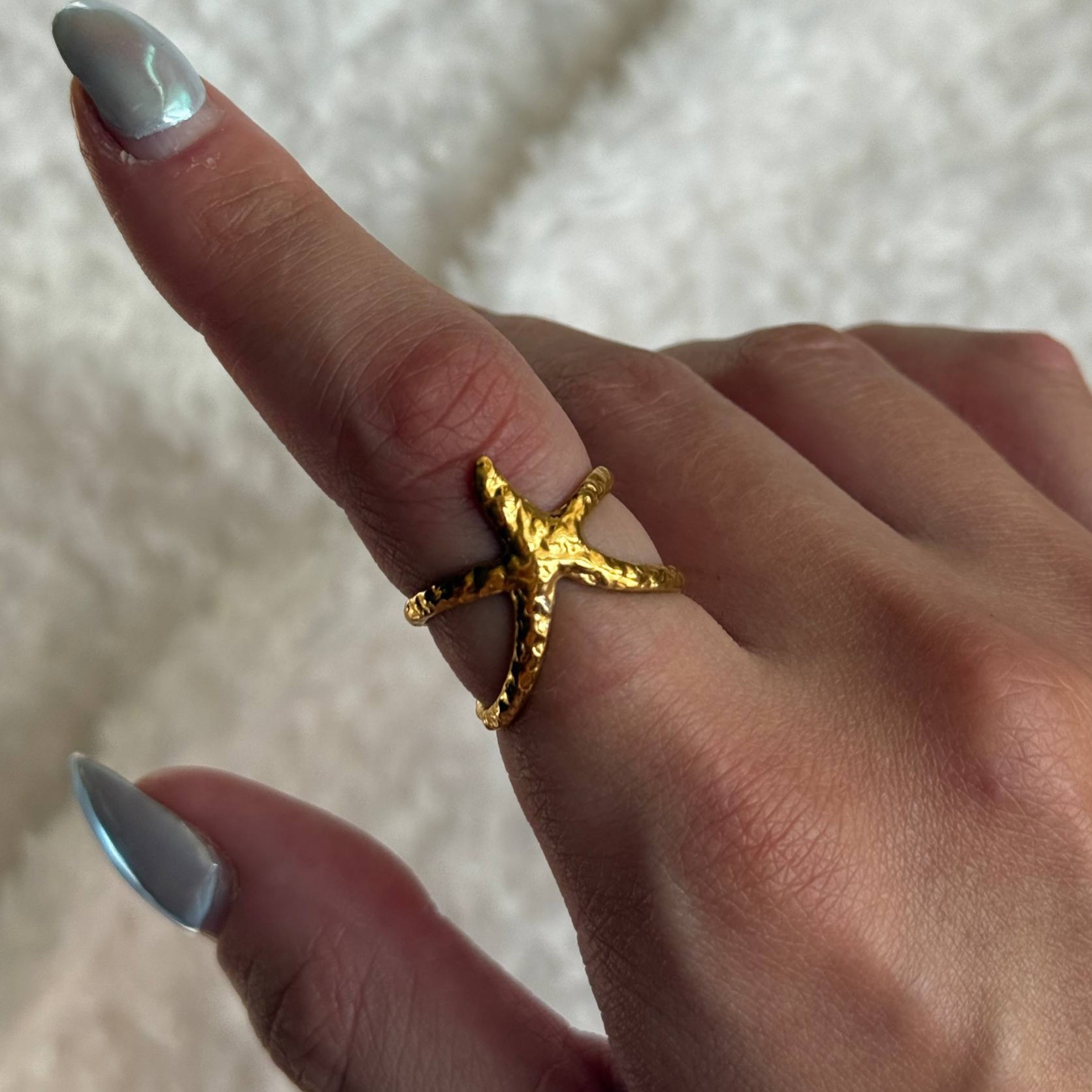 انگشتر ستاره دریایی طلایی زنانه 