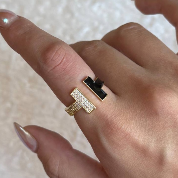 انگشتر طرح تیفانی مشکی