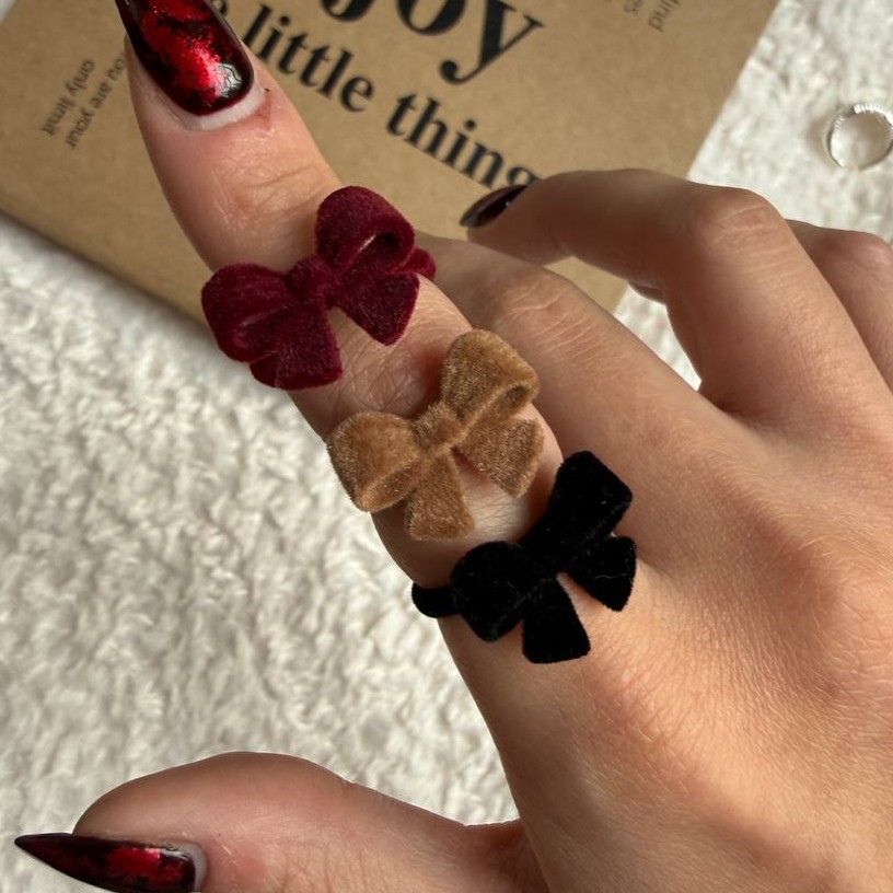 انگشتر مخمل پاپیون