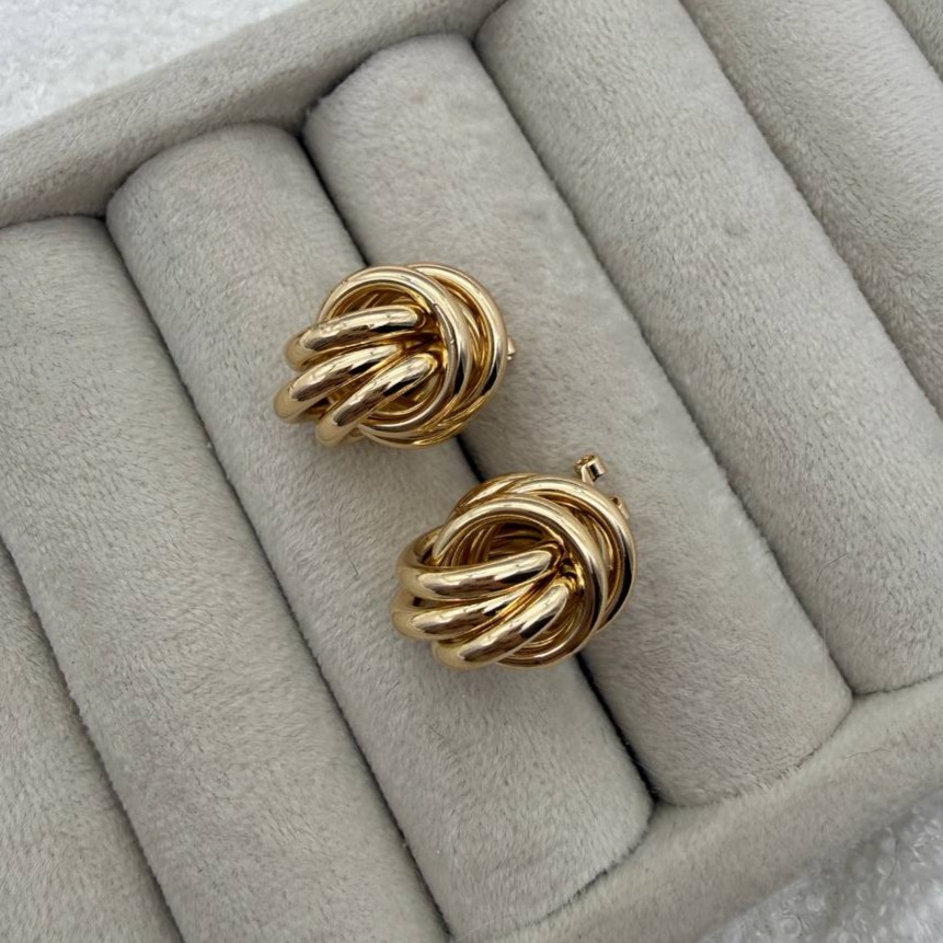 گوشواره طرح گره 