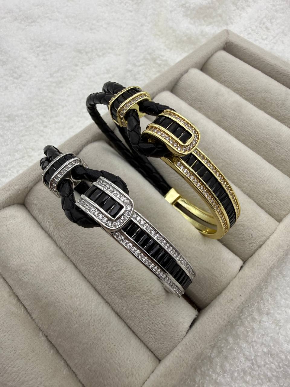 بنگل لوکس چرمی نگین دار بولگاری 