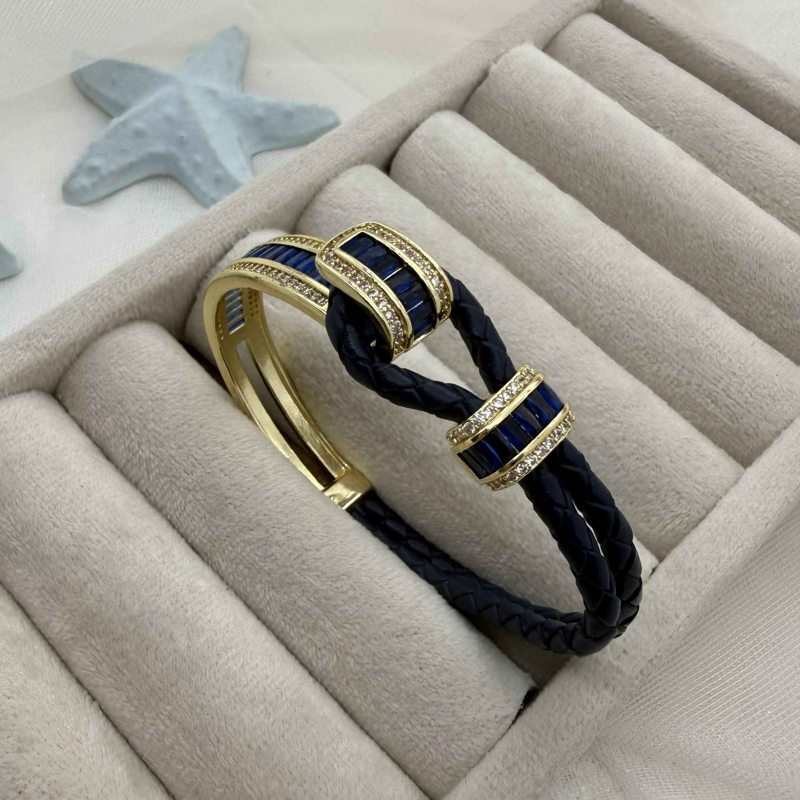 بنگل لوکس چرمی نگین دار بولگاری 